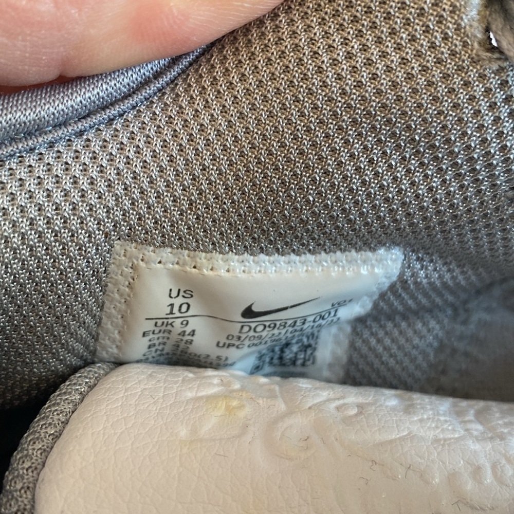 Nike LeBron witness 6 grey white mens 10 used - Picture 7 of 7